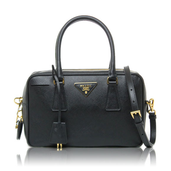 PRADA サフィアーノ 24&nbsp;x15&nbsp;x7cm(幅&nbsp;x 高さ&nbsp;x マチ)