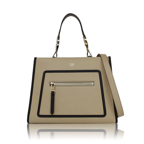 FENDI ラナウェイ 29 x21 x12cm(幅 x 高さ x マチ) FENDI ラナウェイ 29 x21 x12cm(幅 x 高さ x マチ)