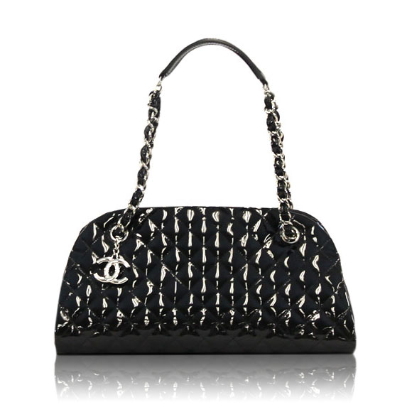 CHANEL マドモアゼルバッグ 32 x16 x15cm(幅 x 高さ x マチ) CHANEL マドモアゼルバッグ 32 x16 x15cm(幅 x 高さ x マチ)