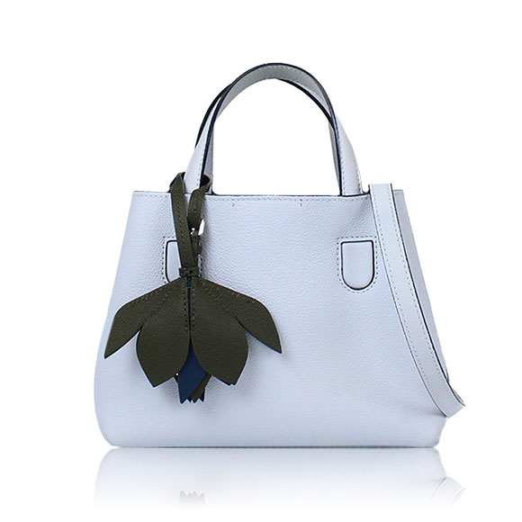 Dior ディオールブロッサム 20&nbsp;x16&nbsp;x11cm(幅&nbsp;x 高さ&nbsp;x マチ)