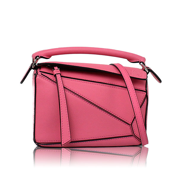 LOEWE パズルバッグミニ 17&nbsp;x12&nbsp;x7cm(幅&nbsp;x 高さ&nbsp;x マチ)