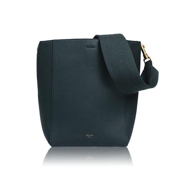 CELINE ソーサングル 18 x24 x12cm(幅 x 高さ x マチ) CELINE ソーサングル 18 x24 x12cm(幅 x 高さ x マチ)