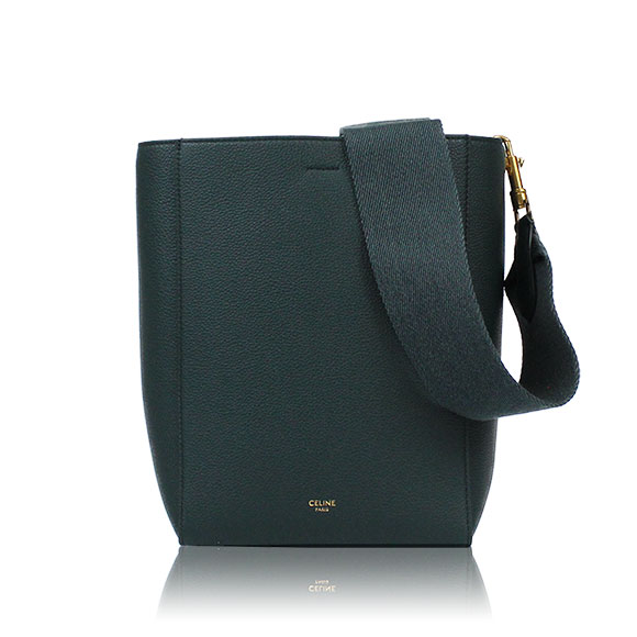 CELINE ソーサングル 17&nbsp;x24&nbsp;x12cm(幅&nbsp;x 高さ&nbsp;x マチ)
