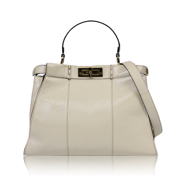 FENDI ピーカブー 34 x24 x11cm(幅 x 高さ x マチ) FENDI ピーカブー 34 x24 x11cm(幅 x 高さ x マチ)