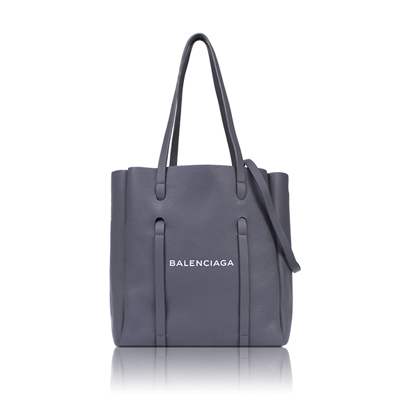 BALENCIAGA エブリデイトート 24&nbsp;x26&nbsp;x10cm(幅&nbsp;x 高さ&nbsp;x マチ)