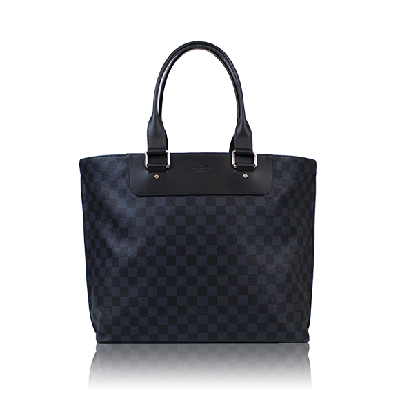 LOUIS VUITTON カバヴォワヤージュ 37&nbsp;x11&nbsp;x34cm(幅&nbsp;x 高さ&nbsp;x マチ)