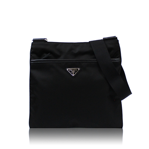 PRADA ショルダーバッグ 29&nbsp;x26&nbsp;x1cm(幅&nbsp;x 高さ&nbsp;x マチ)