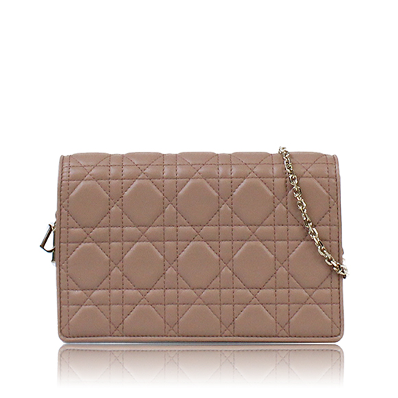 チェーンショルダーバッグ