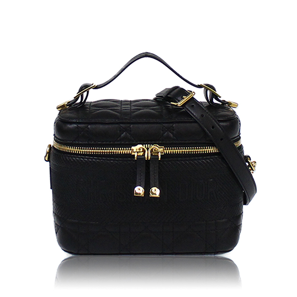 Dior スモールヴァニティ 18 x13 x10cm(幅 x 高さ x マチ) Dior スモールヴァニティ 18 x13 x10cm(幅 x 高さ x マチ)