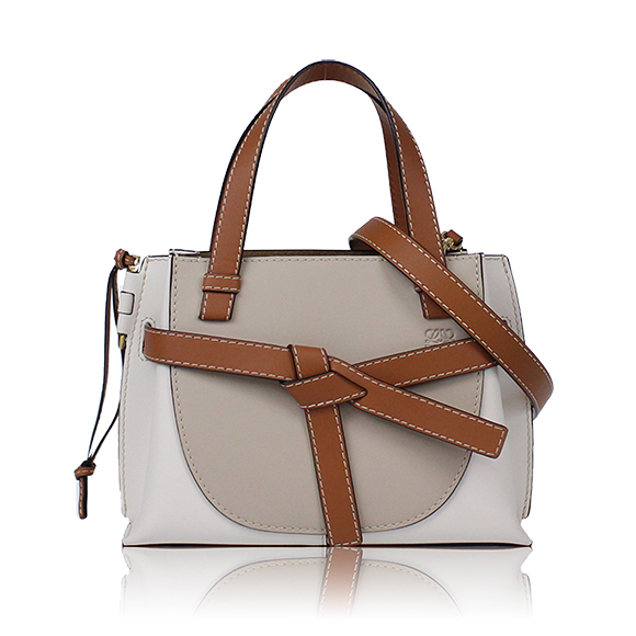LOEWE ゲートトップハンドルミニ 25 x18 x9cm(幅 x 高さ x マチ) LOEWE ゲートトップハンドルミニ 25 x18 x9cm(幅 x 高さ x マチ)