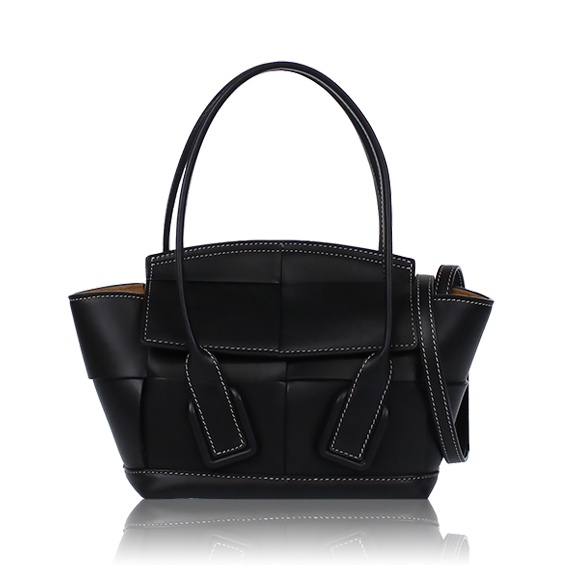 BOTTEGA VENETA ミニザアルコ 18&nbsp;x14&nbsp;x8cm(幅&nbsp;x 高さ&nbsp;x マチ)
