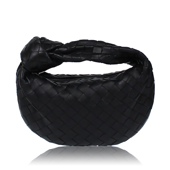 BOTTEGA VENETA ミニザジョディ 26 x14 x3cm(幅 x 高さ x マチ) BOTTEGA VENETA ミニザジョディ 26 x14 x3cm(幅 x 高さ x マチ)