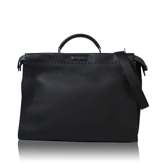 FENDI ピーカブーアイコニック 40&nbsp;x32&nbsp;x12cm(幅&nbsp;x 高さ&nbsp;x マチ)