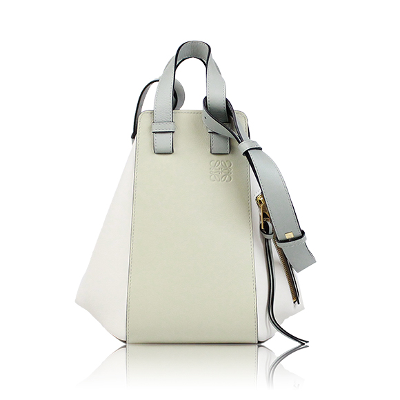 LOEWE ハンモックスモール 27&nbsp;x23&nbsp;x14cm(幅&nbsp;x 高さ&nbsp;x マチ)