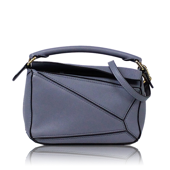 LOEWE パズルバッグミニ 17 x11 x7cm(幅 x 高さ x マチ) LOEWE パズルバッグミニ 17 x11 x7cm(幅 x 高さ x マチ)