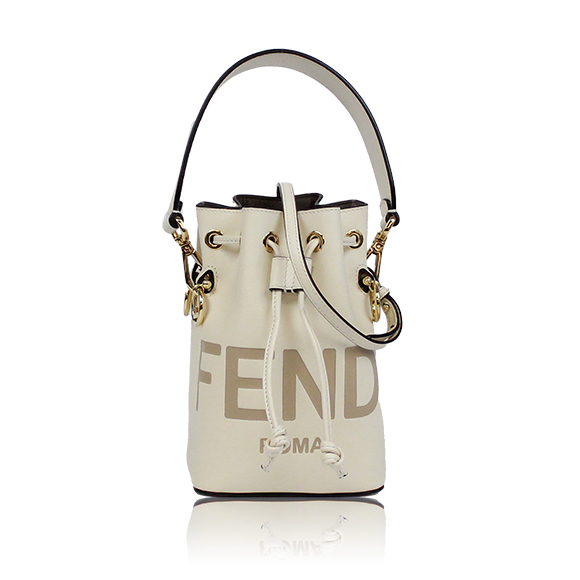 FENDI モントレゾール 12&nbsp;x17&nbsp;x10cm(幅&nbsp;x 高さ&nbsp;x マチ)