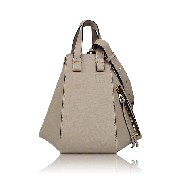 LOEWE ハンモックスモール 26&nbsp;x25&nbsp;x14cm(幅&nbsp;x 高さ&nbsp;x マチ)