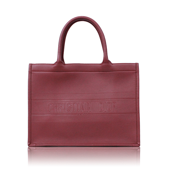 Dior ブックトートミディアム 36 x27 x17cm(幅 x 高さ x マチ) Dior ブックトートミディアム 36 x27 x17cm(幅 x 高さ x マチ)