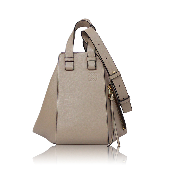 LOEWE ハンモックスモール 27&nbsp;x23&nbsp;x14cm(幅&nbsp;x 高さ&nbsp;x マチ)