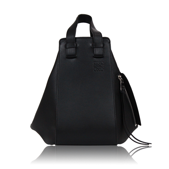 LOEWE ハンモックスモール 27 x23 x13cm(幅 x 高さ x マチ) LOEWE ハンモックスモール 27 x23 x13cm(幅 x 高さ x マチ)