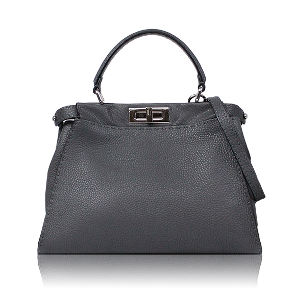 FENDI ピーカブー 34 x25 x11cm(幅 x 高さ x マチ) FENDI ピーカブー 34 x25 x11cm(幅 x 高さ x マチ)